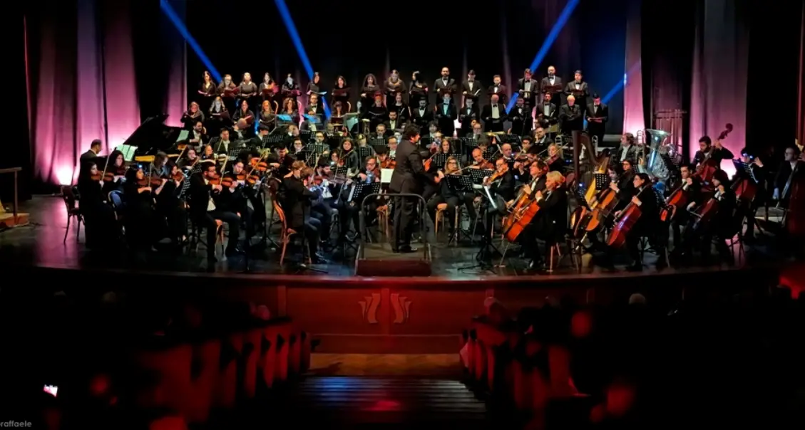 La grande tradizione musicale europea approda al Politeama con il Concerto di Capodanno\n