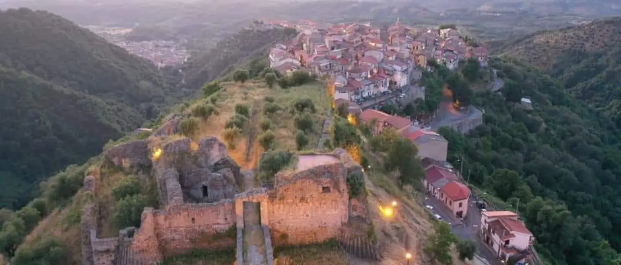 Ad Arena la storia medievale prende vita: tutto pronto per l’inaugurazione del primo Digital museum della Calabria\n