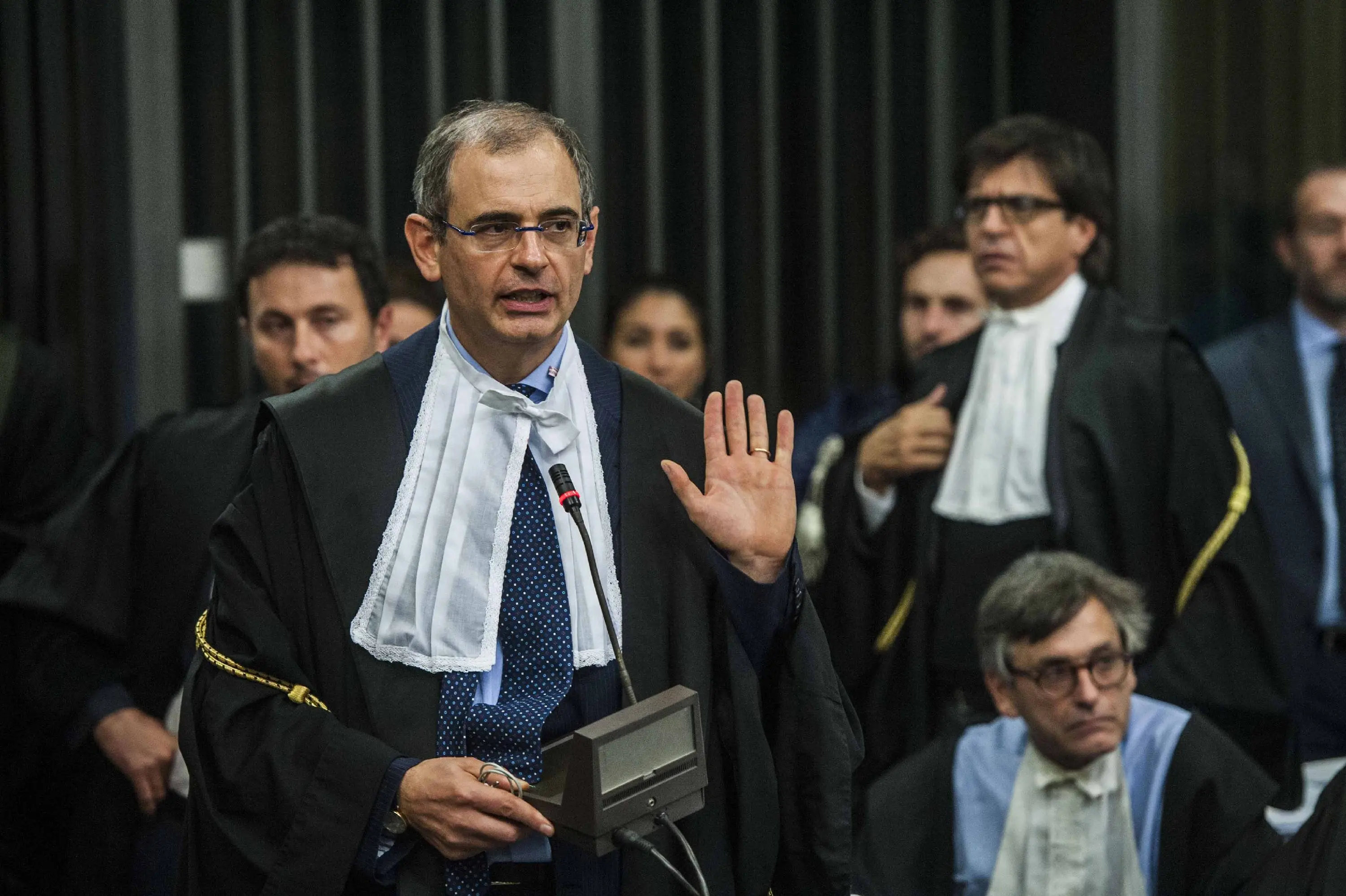 Fondi ad Hamas, i dubbi del prof Diddi (Unical): «Notizie da 007 israeliani. E poi così ogni Ong a Gaza è terrorista»\n