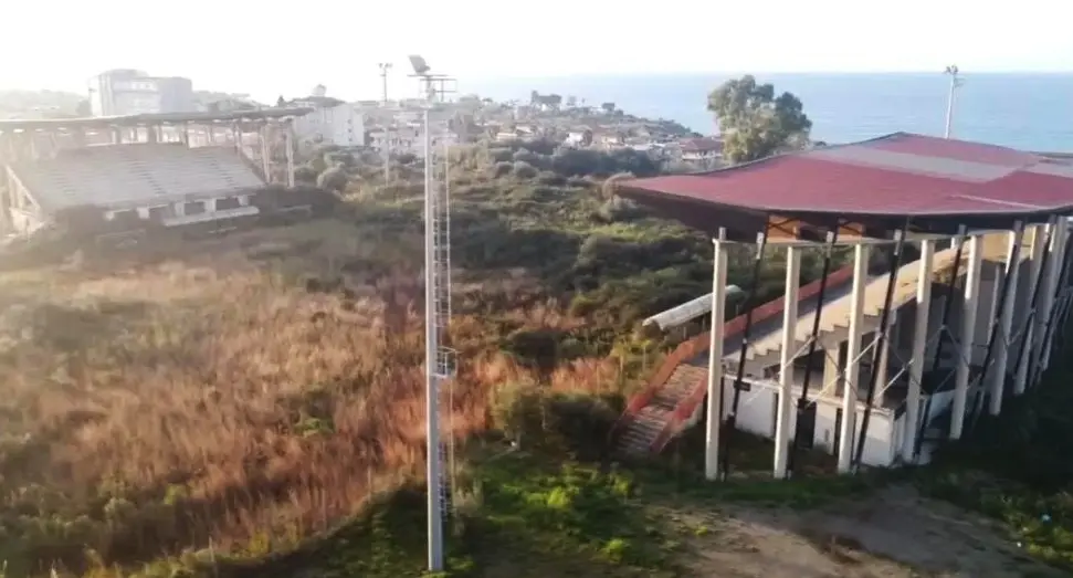 Campo sportivo di Tropea, Piserà: «Il Comune non sprechi l’occasione offerta dai fondi regionali»\n