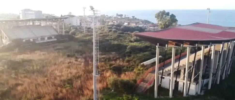 Campo sportivo di Tropea, Piserà: «Il Comune non sprechi l’occasione offerta dai fondi regionali»\n
