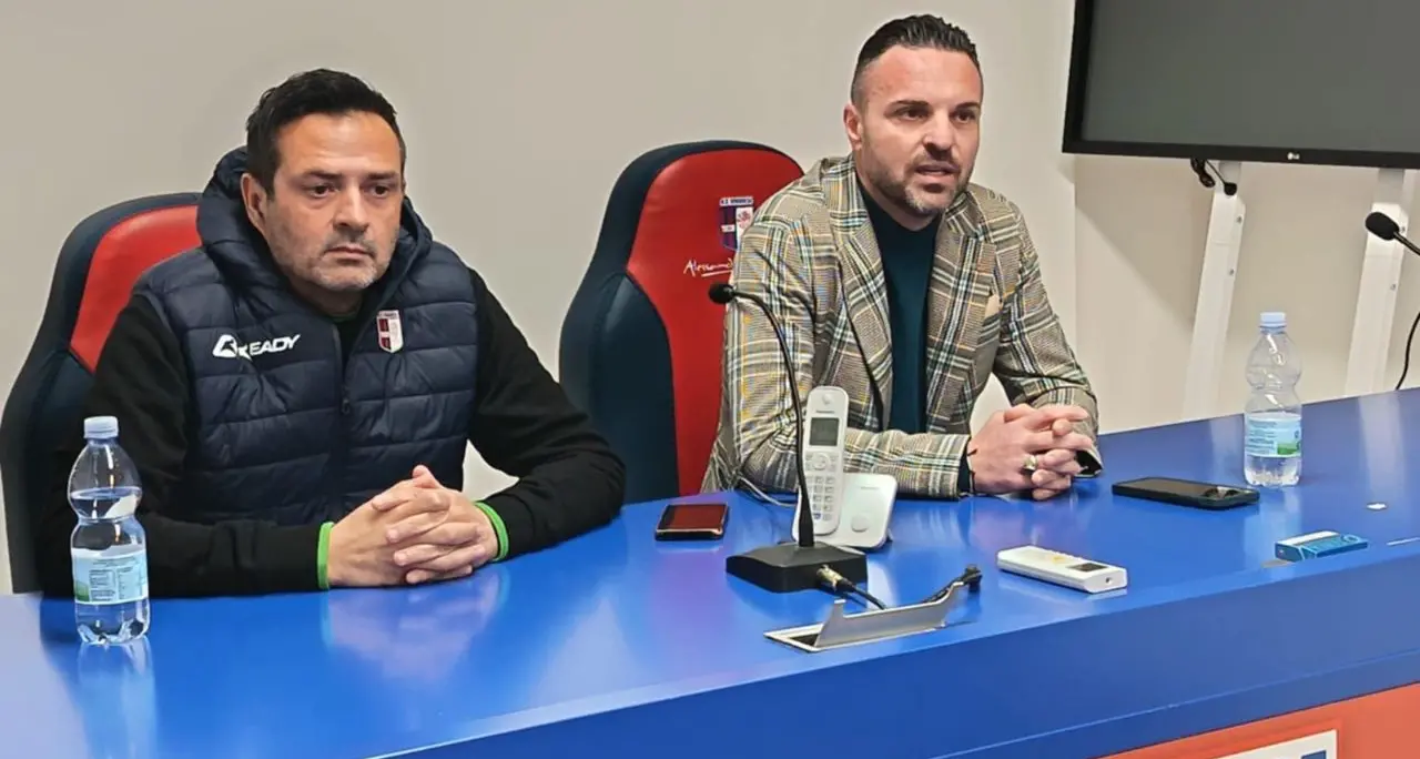 La Vibonese chiude il 2025 rompendo il silenzio stampa. Cammarata: «Non stiamo smantellando, abbiamo le idee chiare»\n