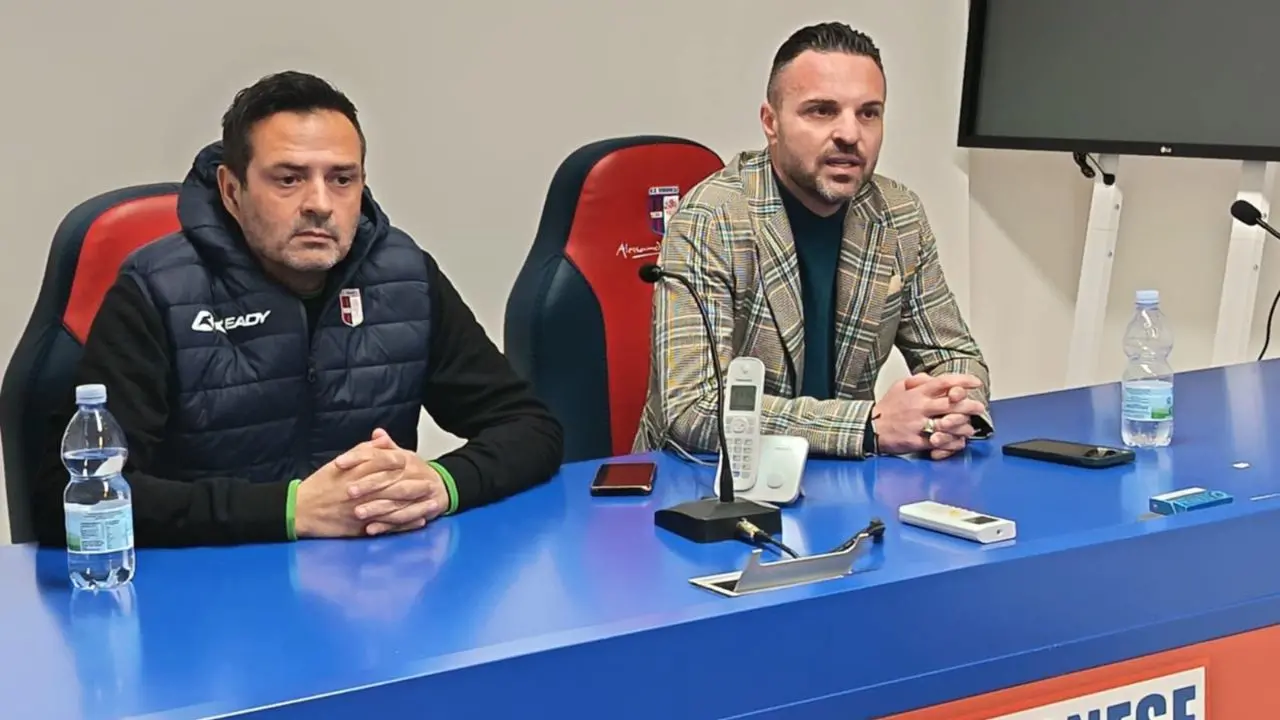 La Vibonese chiude il 2025 rompendo il silenzio stampa. Cammarata: «Non stiamo smantellando, abbiamo le idee chiare»\n