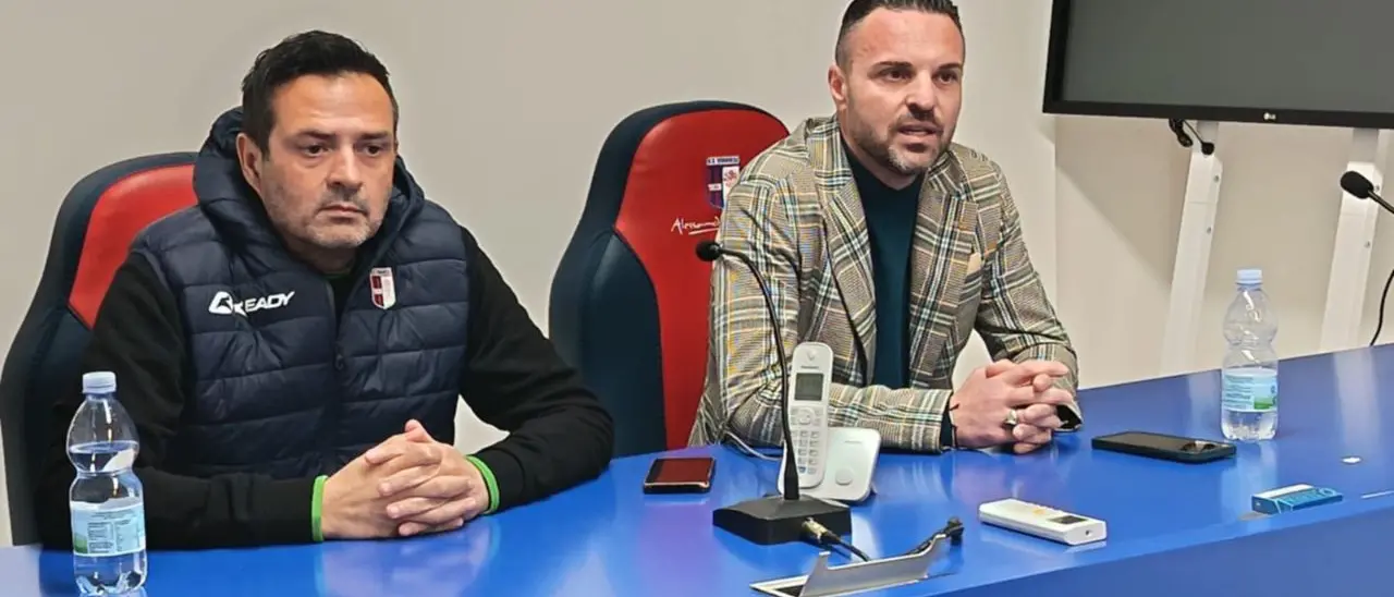 La Vibonese chiude il 2025 rompendo il silenzio stampa. Cammarata: «Non stiamo smantellando, abbiamo le idee chiare»\n