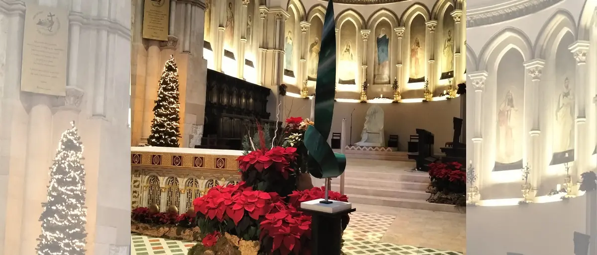 Cosenza, si chiude la porta del Giubileo con la fiamma della Speranza donata da Paletta