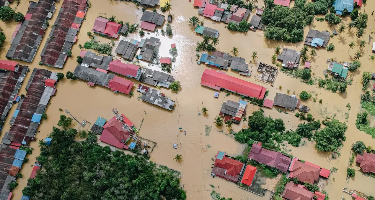 In Italia nel 2025 eventi meteo estremi in aumento del +5,9% a causa delle temperature record e piogge intense\n