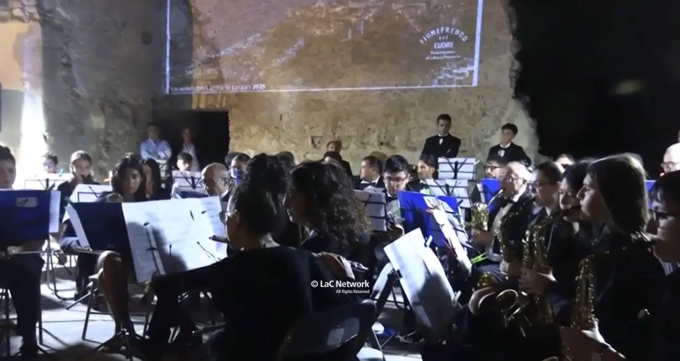 Ad Amantea l’Orchestra di Fiati Mediterranea festeggia 20 anni di musica e successi con un Gran galà\n