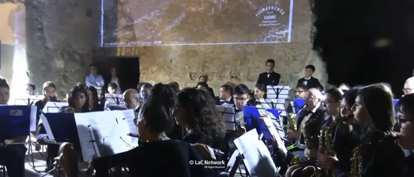Ad Amantea l’Orchestra di Fiati Mediterranea festeggia 20 anni di musica e successi con un Gran galà\n