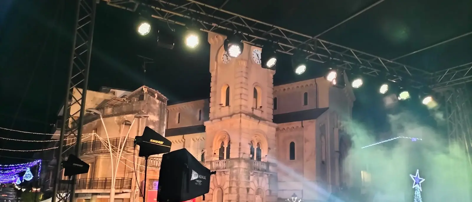 Cinquefrondi applaude Daniele Silvestri: questa sera si continua con Marvin & Andrea Prezioso\u00A0\n