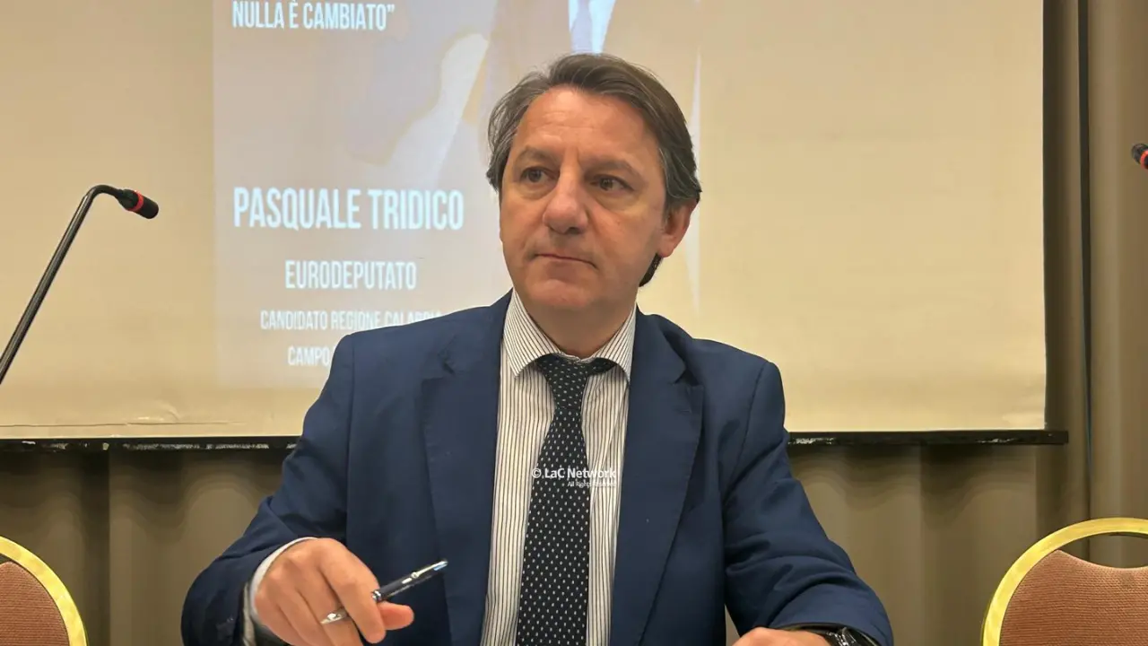 Ponte sullo Stretto, Tridico attacca Salvini: «Ora si dimetta e chieda scusa»\n