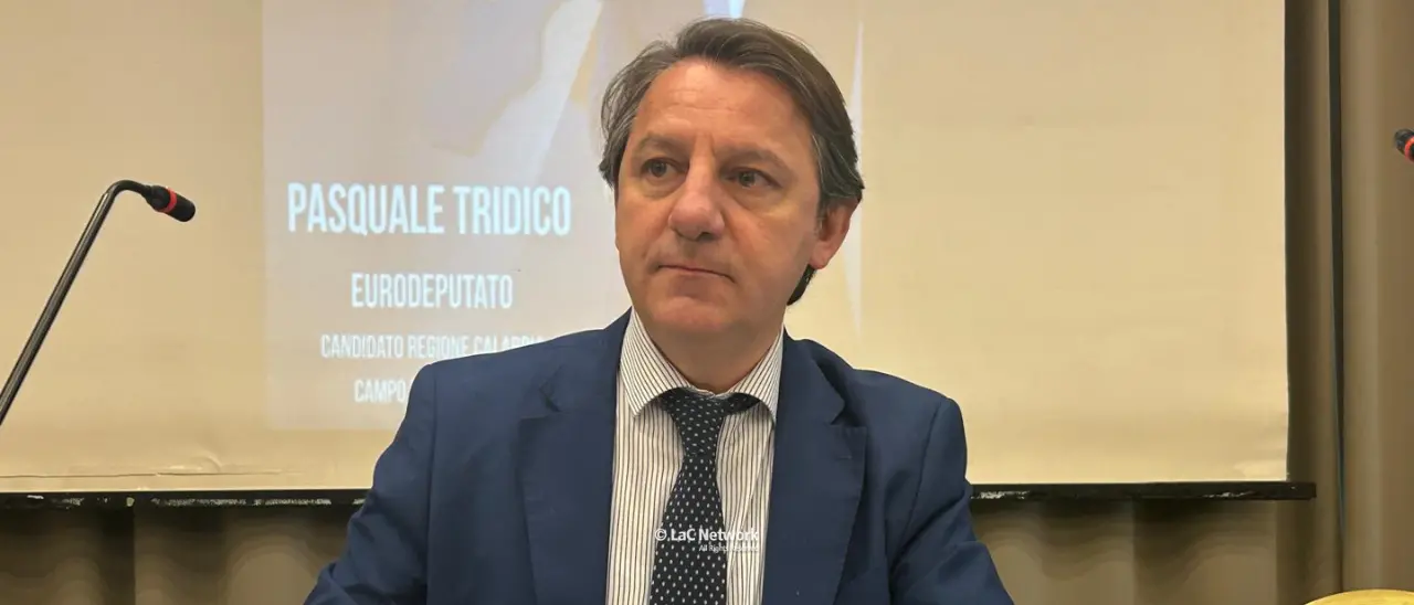 Tis Calabria, Tridico attacca Occhiuto: «Così si istituzionalizza il lavoro povero»\n