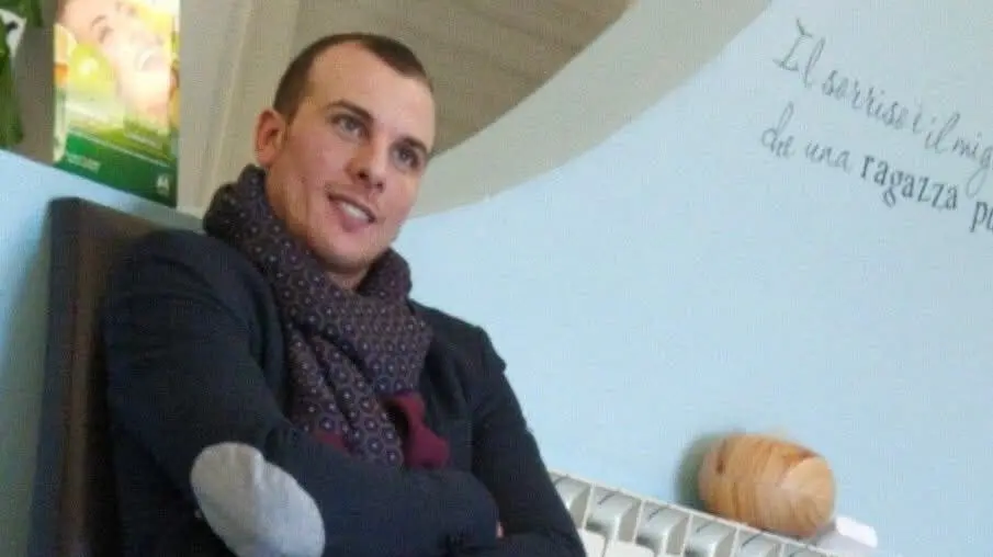 Rientra in Calabria per Natale e muore sulla strada a Belcastro: la tragedia di Pietro Fontana, vittima della statale 106\n