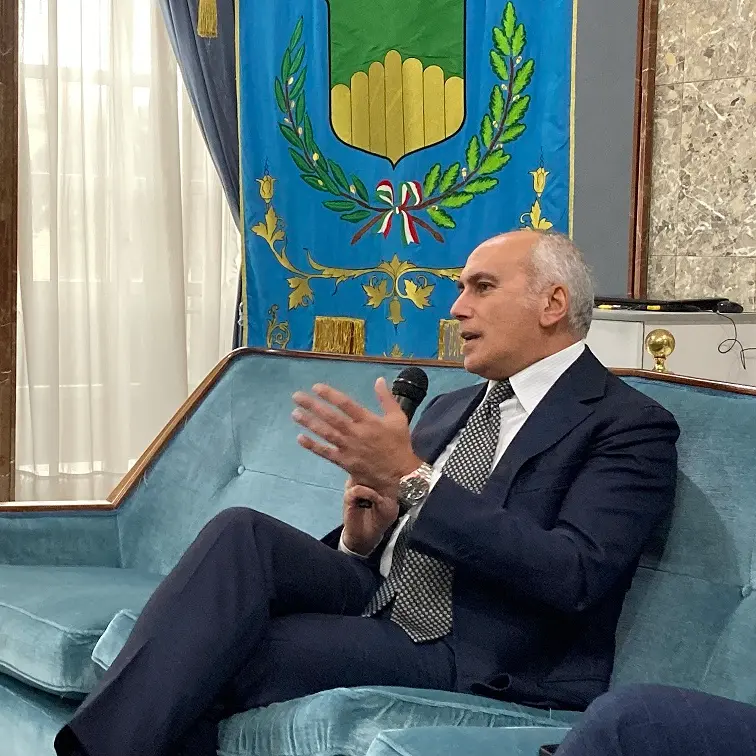 Cosenza, Caruso incassa il sì al Bilancio dal Consiglio comunale e ringrazia Nicola Irto\n