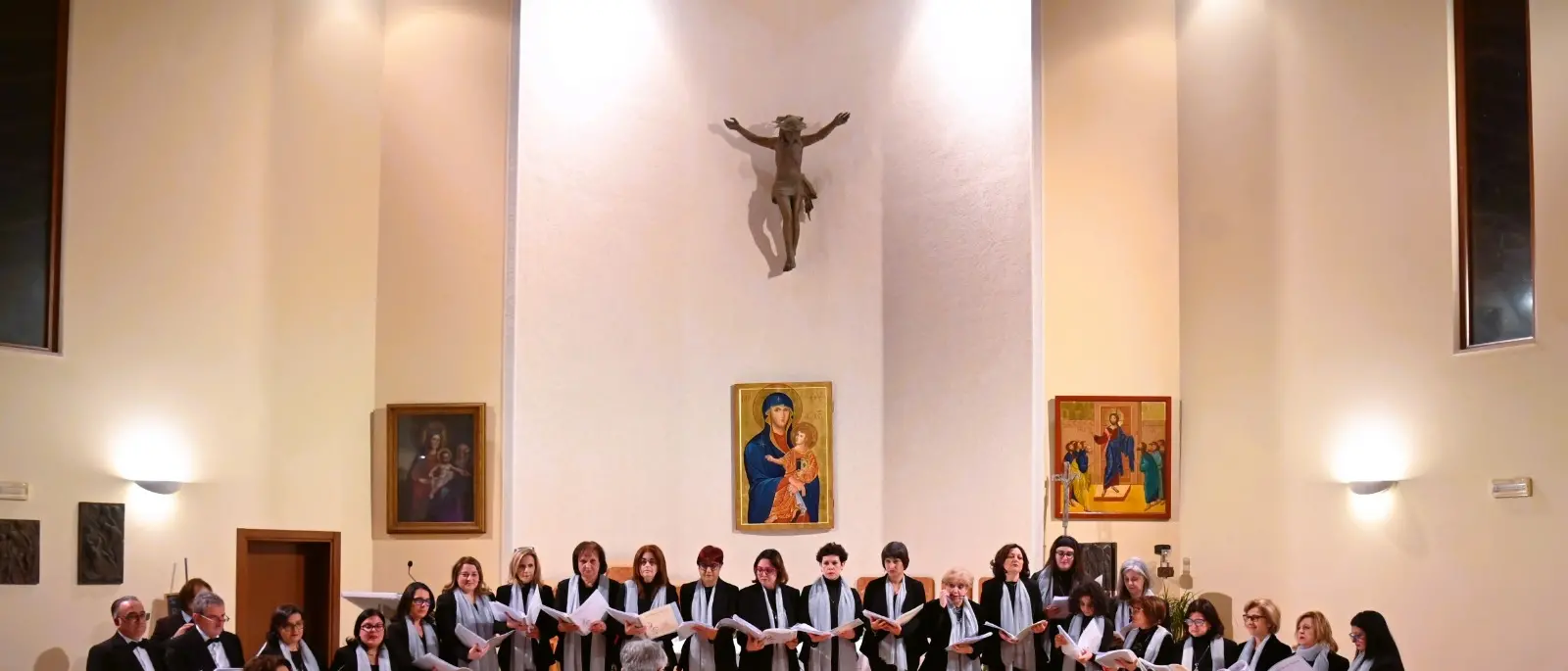 «Et in terra pax», a Riparo il Concerto di Natale per la Pace con il Coro Laudamus\n