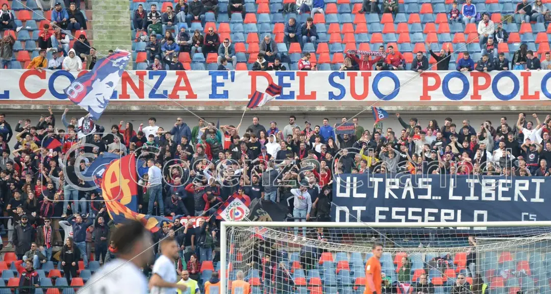 Cosenza Calcio, baratro senza fine: e in città si parla sempre più di una nuova squadra\n