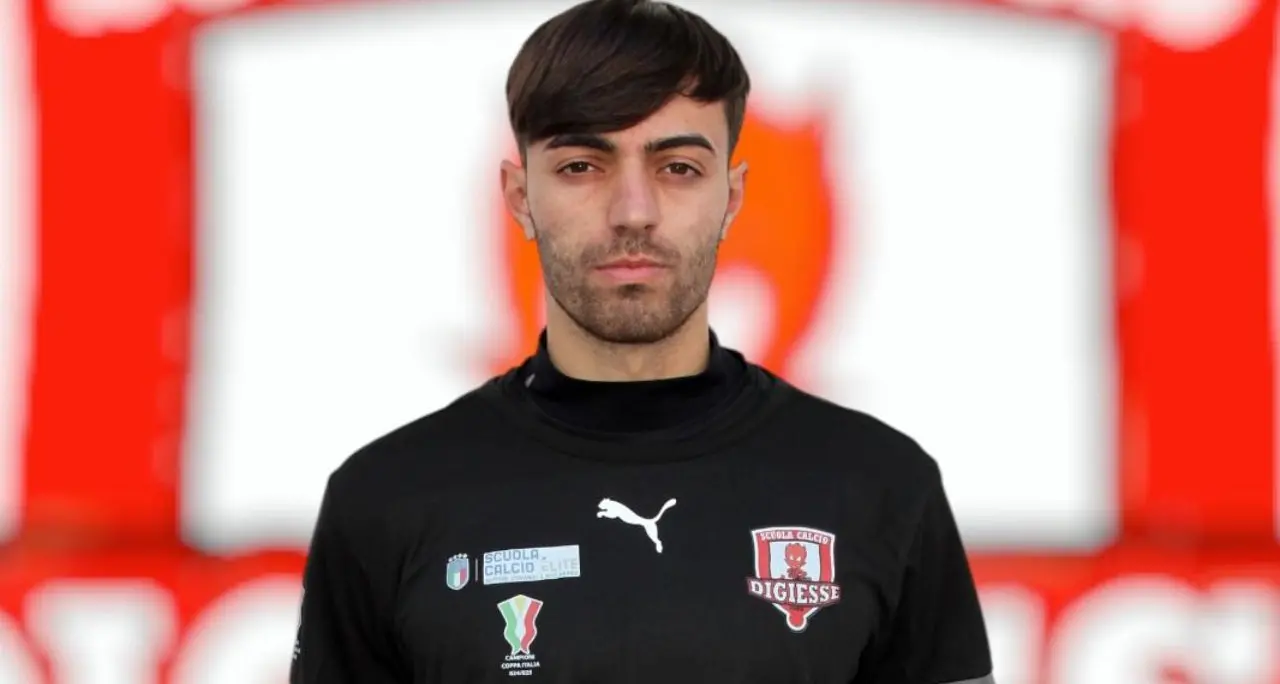 Eccellenza,\u00A0colpo in difesa per il Praiatortora: ufficiale l'ingaggio di Angelo\u00A0Sirimarco\n