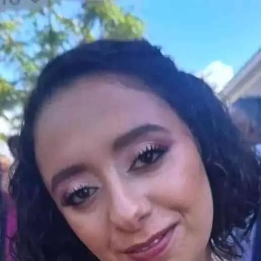 Identificata la donna trovata morta in un cortile a Milano: è una 19enne della provincia di Latina\n