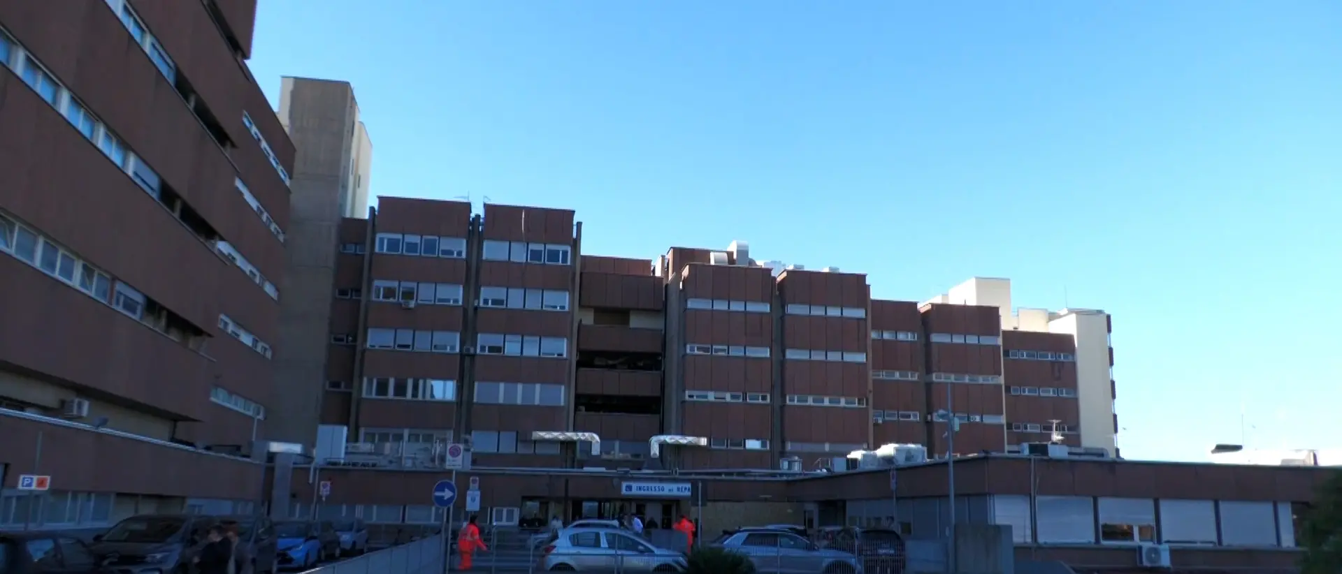 Reggio, in occasione dell’Epifania la\u00A0Polizia Penitenziaria porta doni ai bambini ricoverati\n