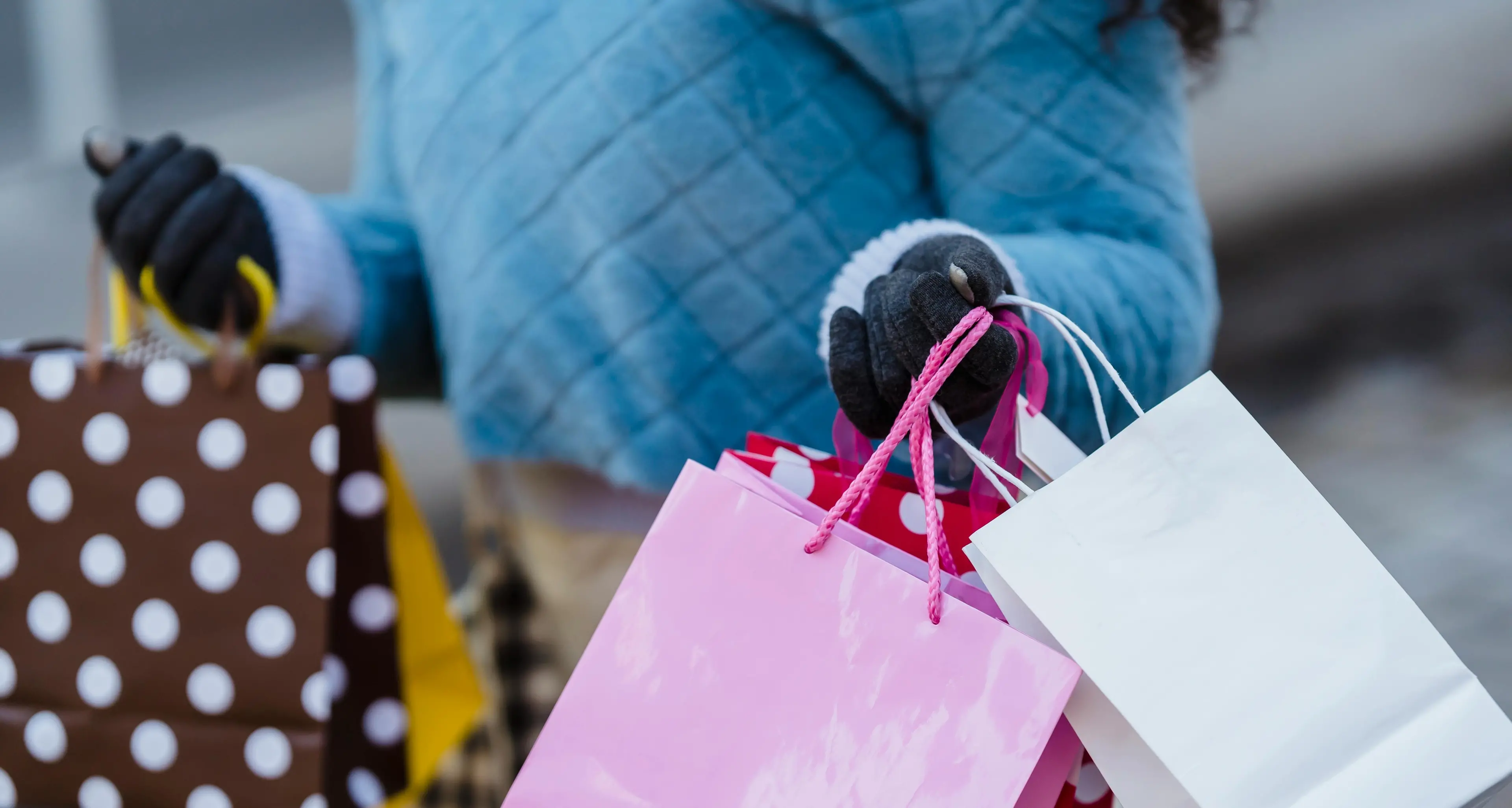 Italia in saldo ma senza boom di acquisti:\u00A0colpa\u00A0del Black Friday e dei rincari su alimentari ed energia\n