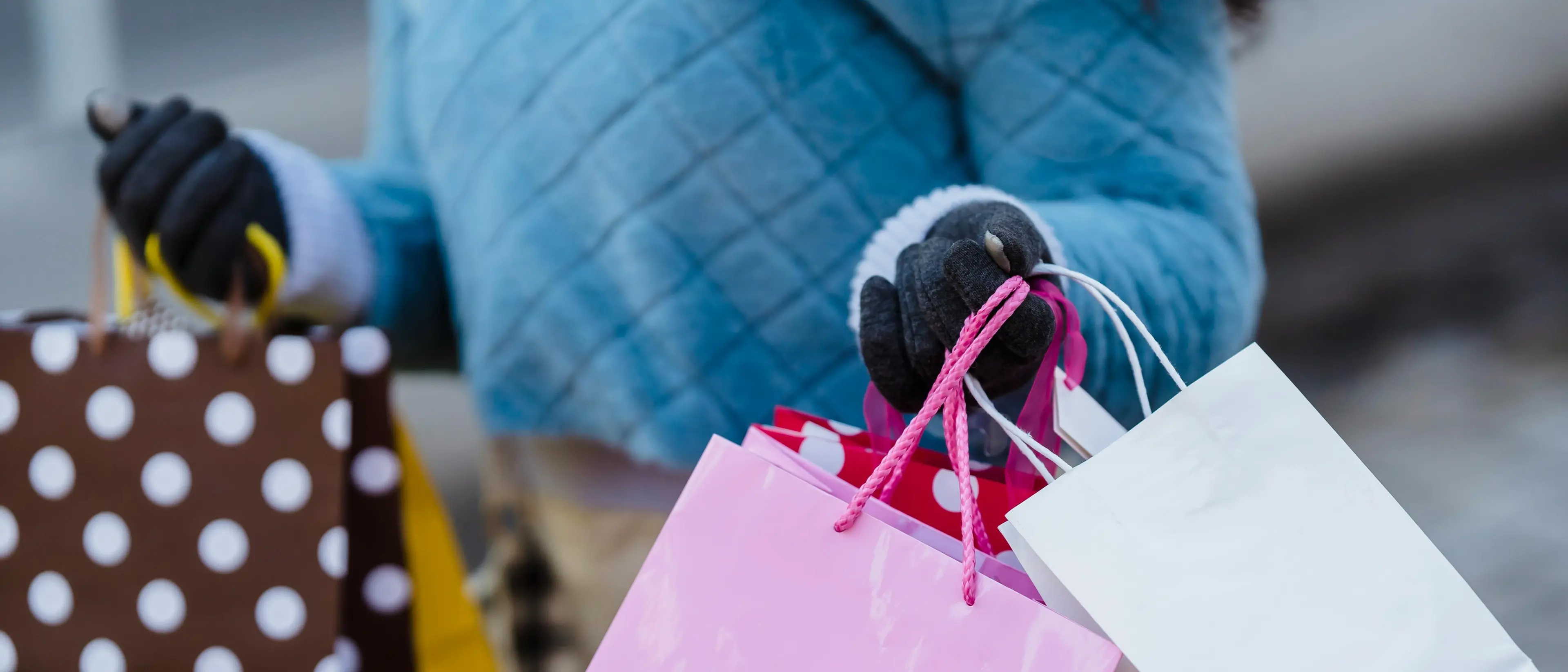 Italia in saldo ma senza boom di acquisti:\u00A0colpa\u00A0del Black Friday e dei rincari su alimentari ed energia\n