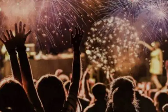 Dove festeggiare Capodanno a Reggio Calabria? Tutti gli eventi per la notte più lunga dell’anno\n