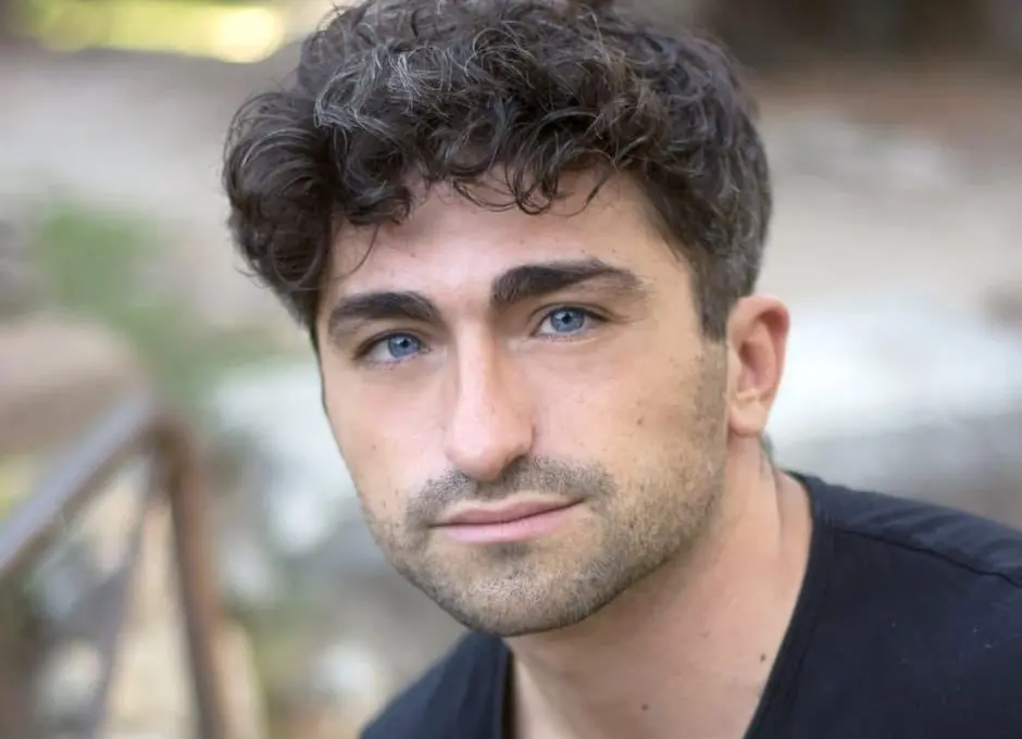 “La voce di Cupido”, nel cast del film c’è anche il praiese Roberto Scorza\n