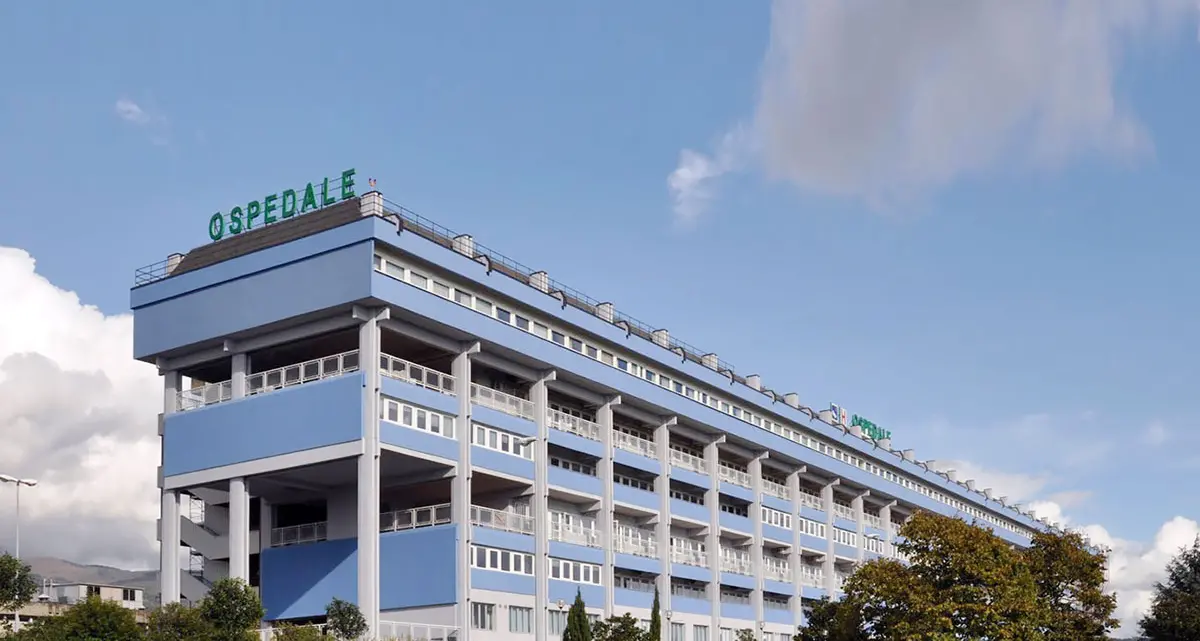 Donna muore all’ospedale di Lamezia, era stata dimessa la mattina. L’Asp di Catanzaro avvia una verifica interna\n