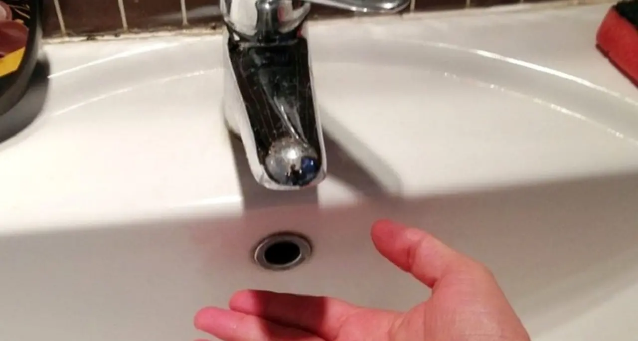 Siccità persistente in Calabria: ridotte le forniture idriche su Savuto Nord e sugli schemi silani\n