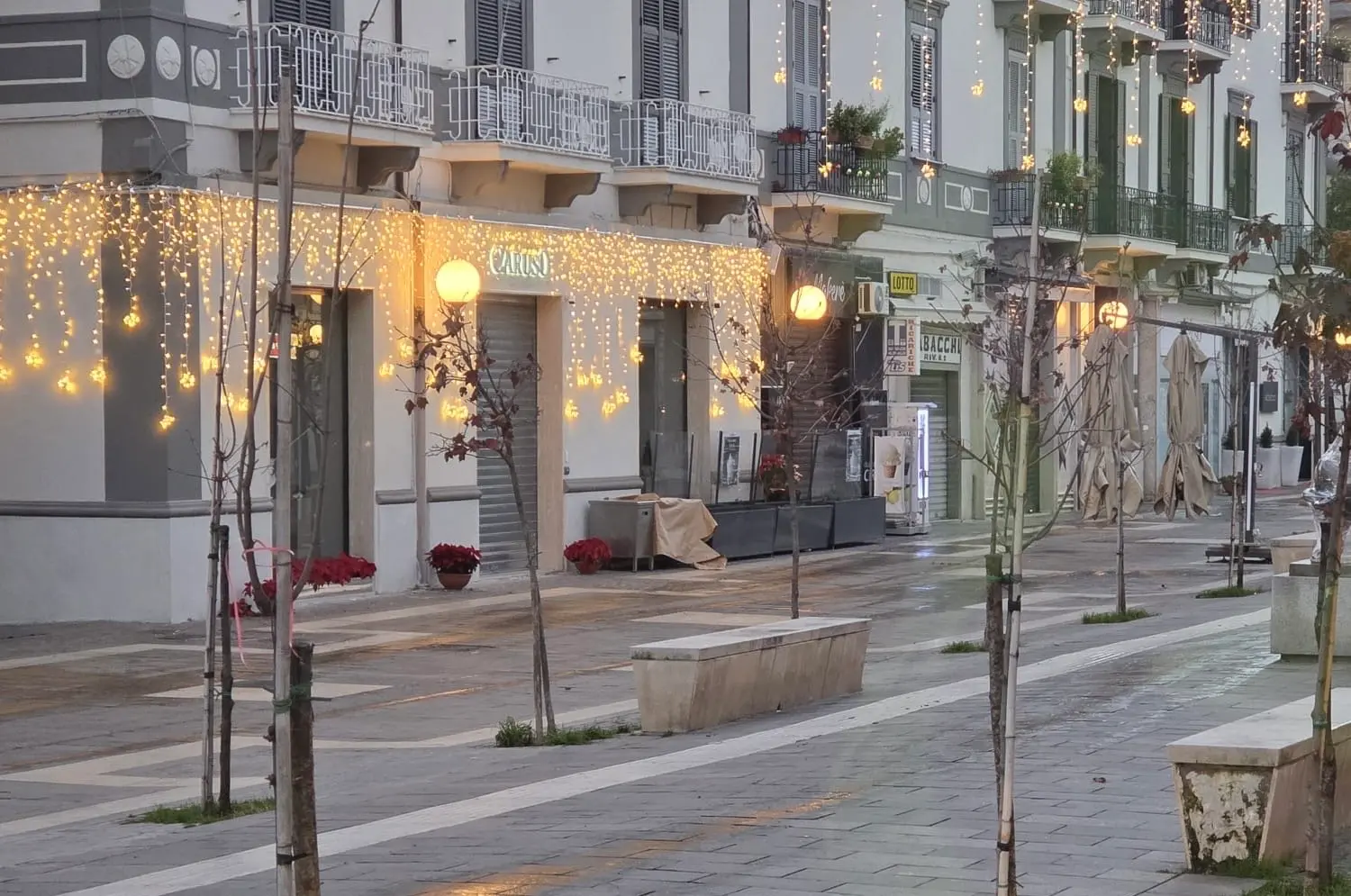 Dopo il concertone in piazza «Cosenza già ripulita all'alba»\n