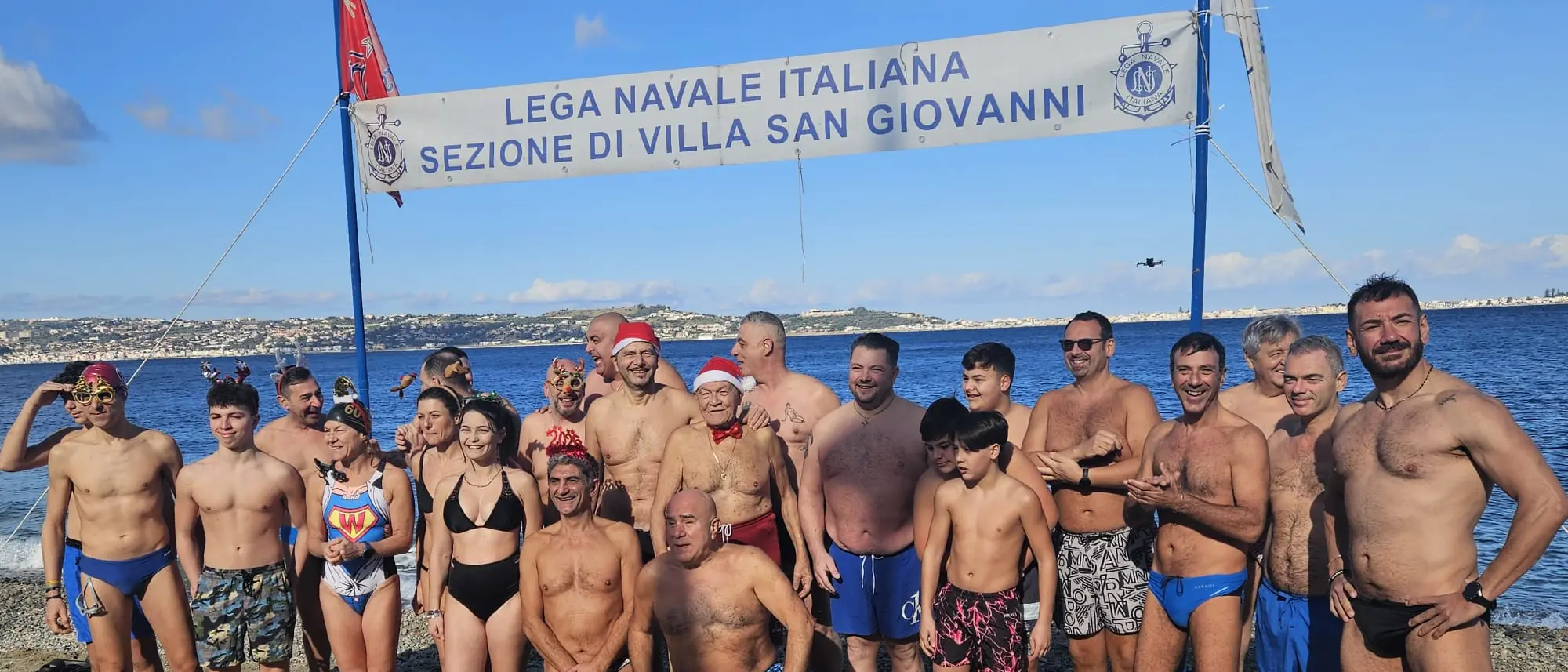 Cannitello inaugura il 2026 con il Tuffo di Capodanno nello Stretto\n