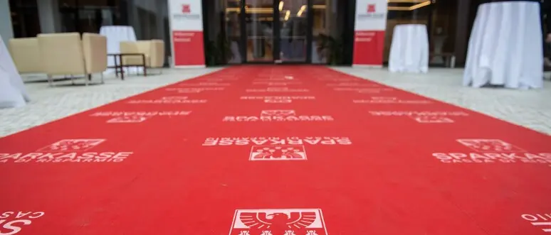 Colpo del secolo in Germania: svaligiata la Sparkasse, bottino da 30 milioni di euro\n