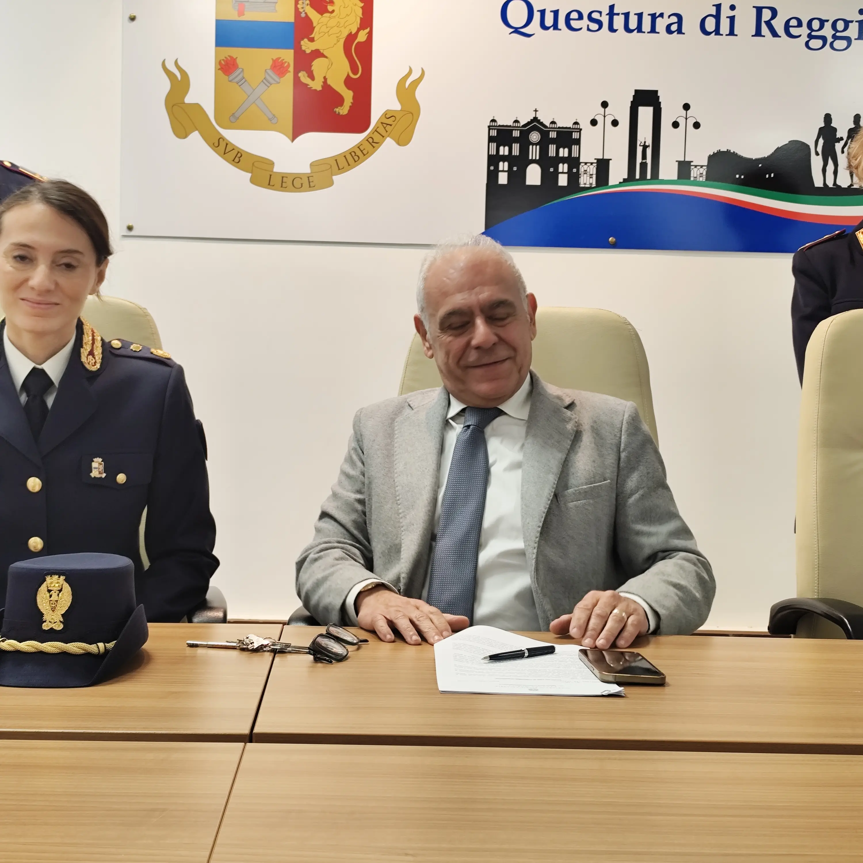 Il «Questore dello Stretto» ai saluti: La Rosa promuove la sua attività a Reggio e guarda a Messina, ultima tappa della carriera\n