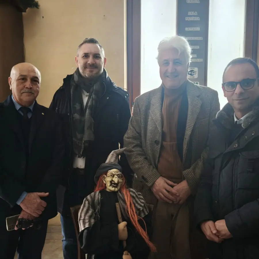 Arriva in corteo la \"Befana in città\": doni ai più piccoli e iniziative solidali\n