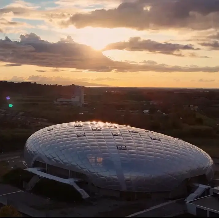 A Lamezia\u00A0il Palazzetto dello Sport apre dopo 11 anni di lavori (e 14 milioni), Murone: «Il regalo più bello»\n