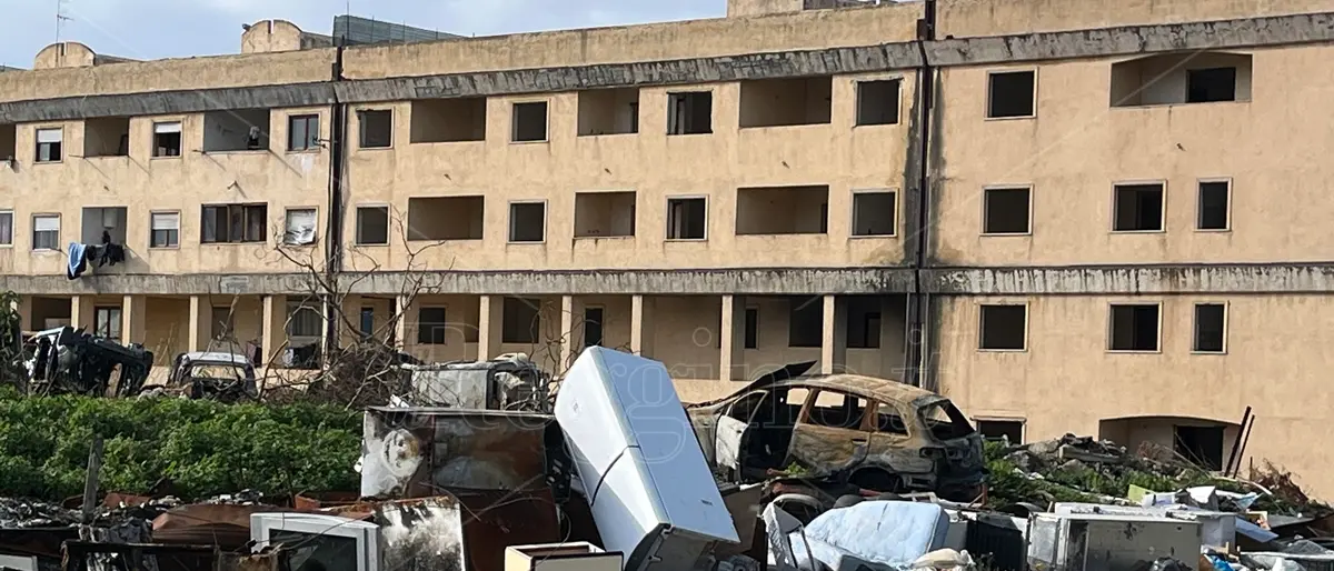 Emergenza Arghillà, Castorina e Versace: «Sia convocata una\u00A0commissione Ambiente in loco»\n