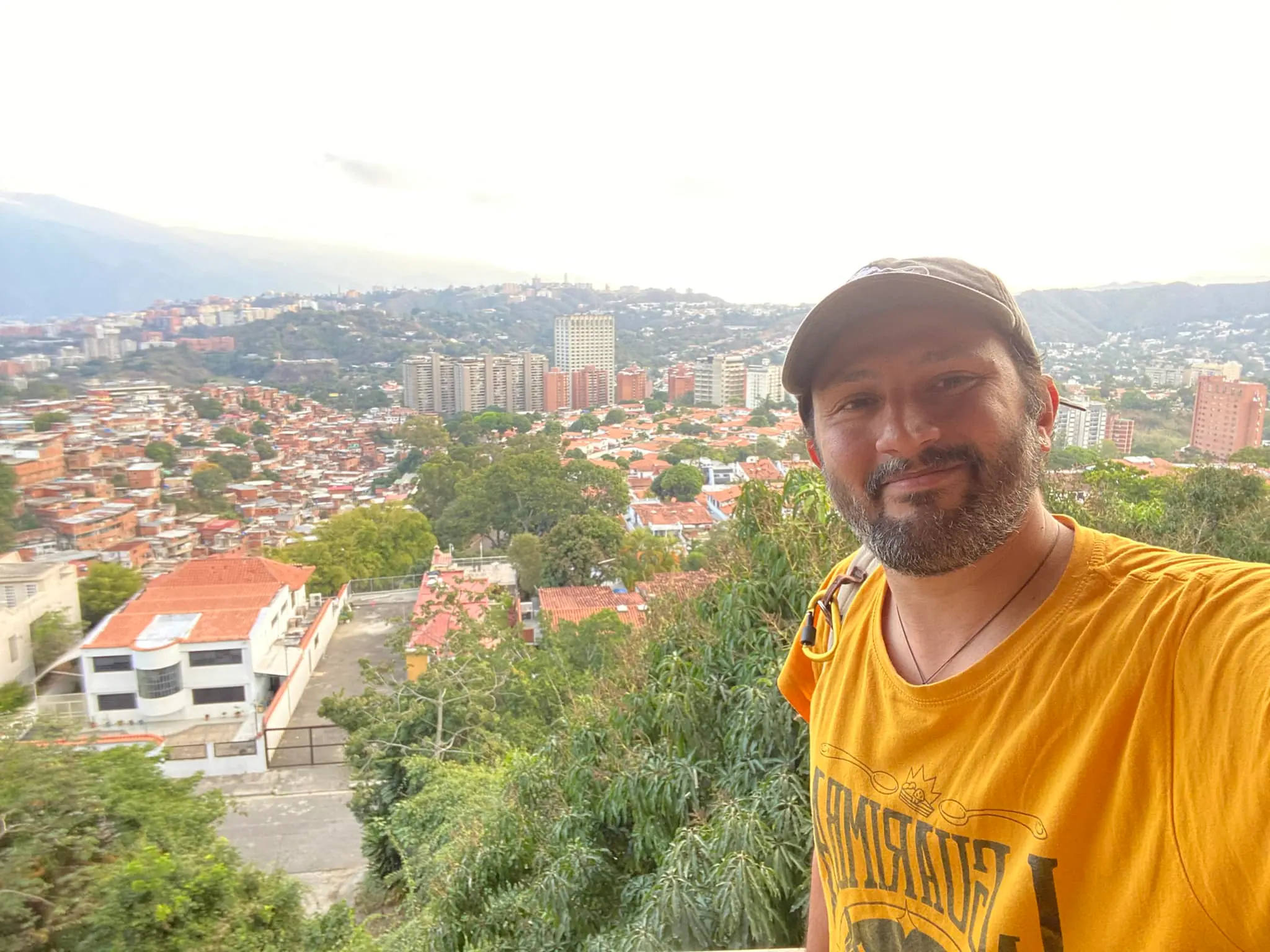 «Trump agisce per interesse ma i venezuelani sono stati traditi e affamati per 25 anni»: Giulio Vita racconta la dittatura chavista