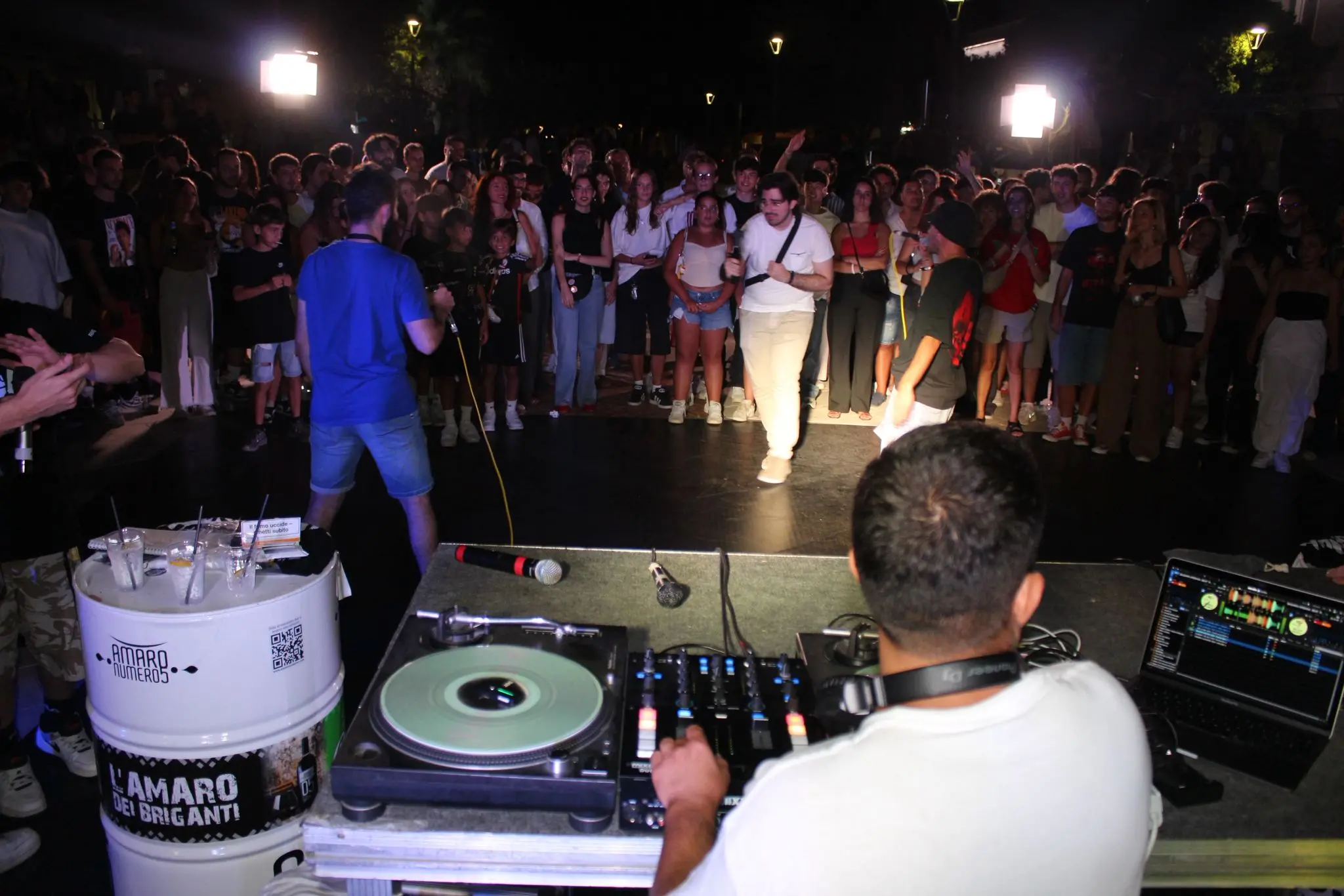 Rinascita Flow torna a Vibo: 12 rapper si sfidano all’ombra del Castello in una\u00A0battle freestyle\n