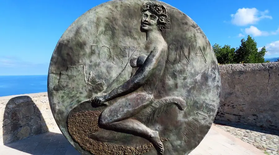 La fiction Rai “Seduci e Scappa” celebra la grande bellezza di Fiumefreddo Bruzio\n