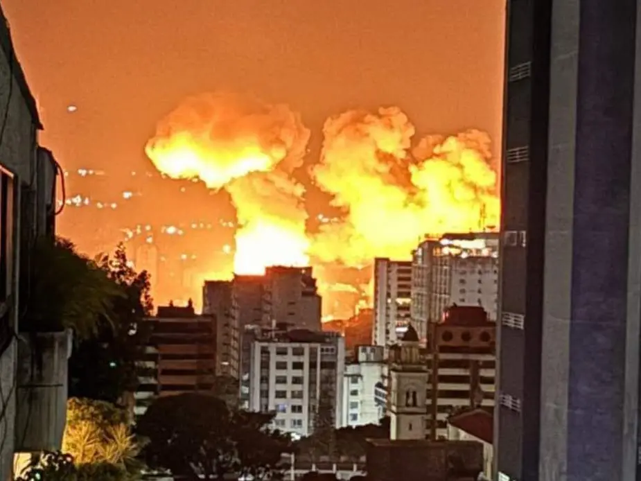 Venezuela, una guerra in streaming: come la narrativa Usa ha trasformato un’invasione in un’operazione di polizia