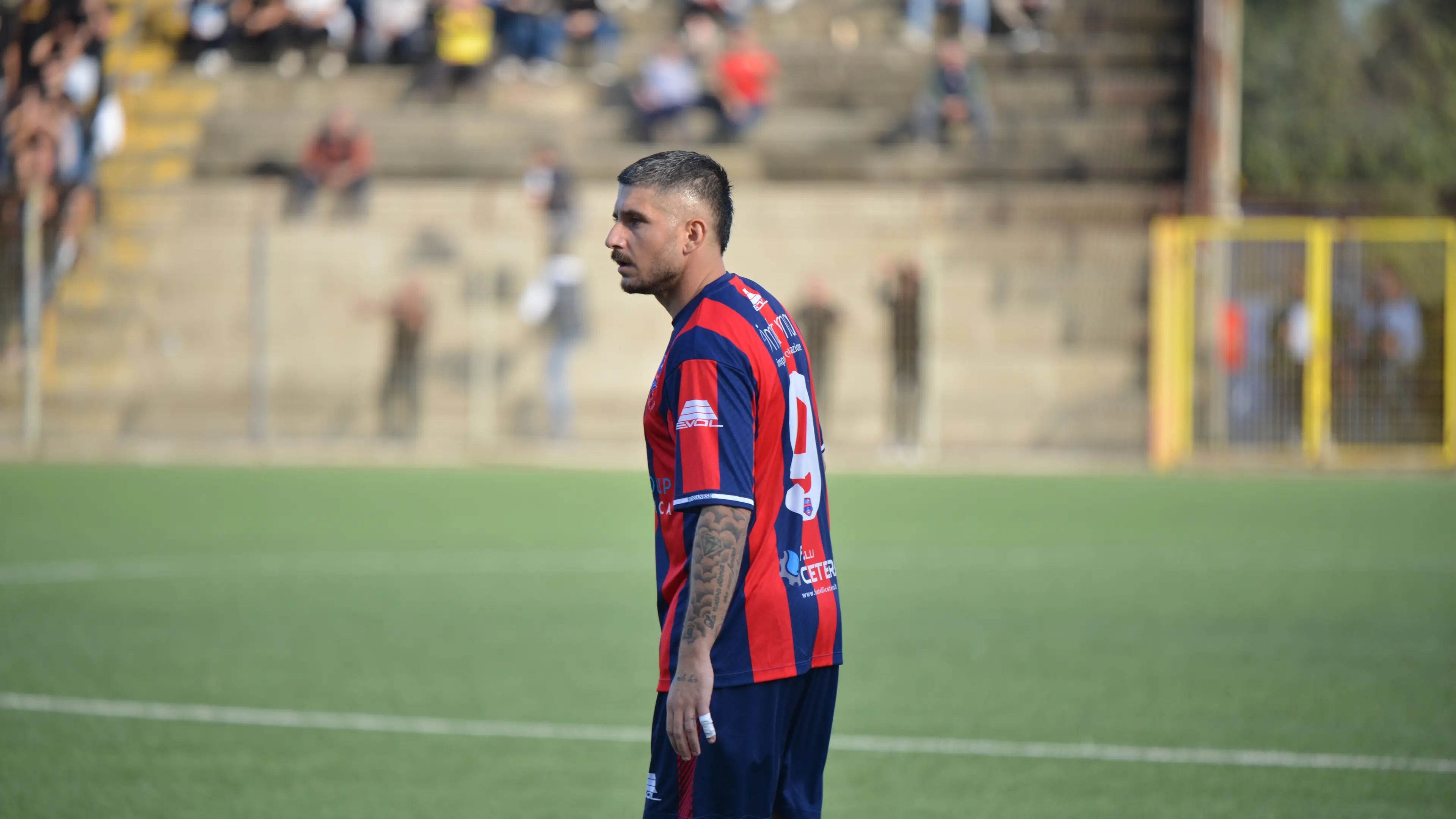 Promozione A, “il pistolero” Fioretti al Mesoraca:\u00A0un colpo di mercato che sposta gli equilibri\n