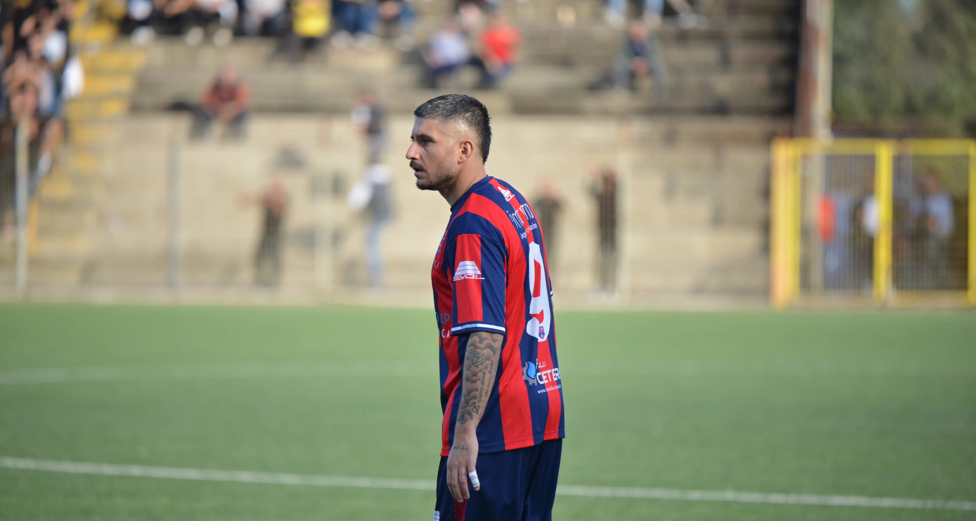 Promozione A, “il pistolero” Fioretti al Mesoraca:\u00A0un colpo di mercato che sposta gli equilibri\n