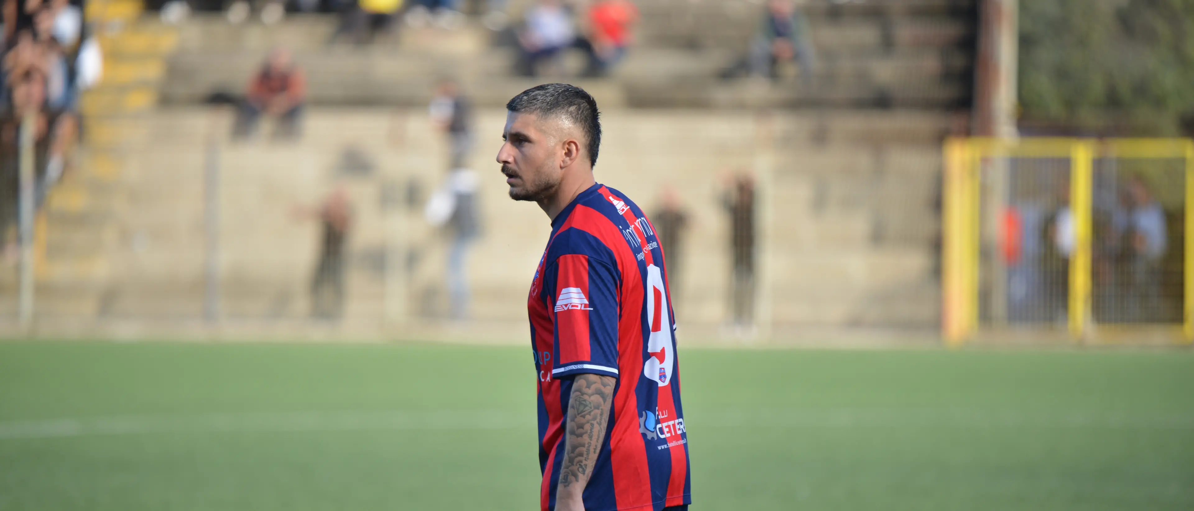 Promozione A, “il pistolero” Fioretti al Mesoraca:\u00A0un colpo di mercato che sposta gli equilibri\n