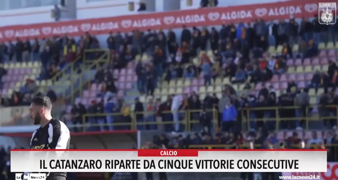 Il Catanzaro riparte da cinque vittorie consecutive