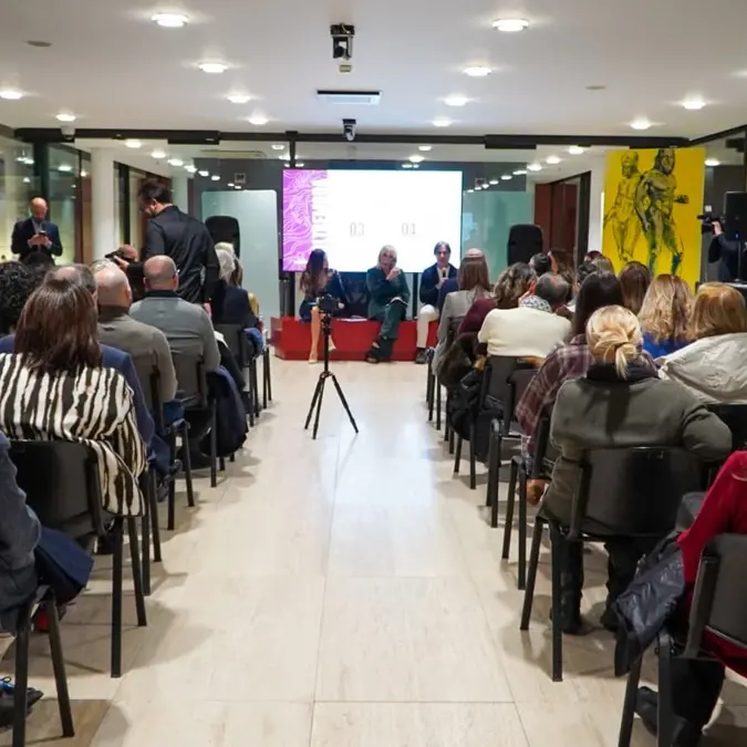 OltreModa a Reggio, stasera gran defilé al teatro “Cilea” con Manuela Arcuri madrina dell’evento\n