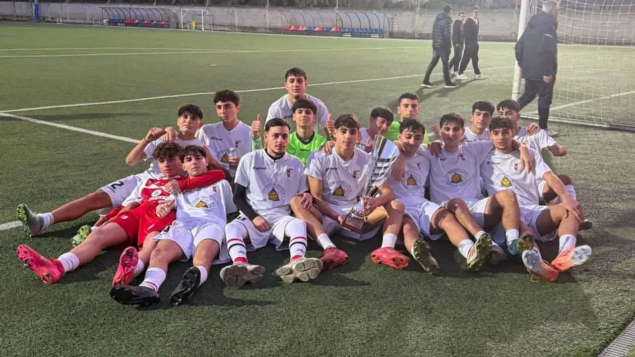 Coppa Olimpia, il 2025 si è chiuso con la 65° edizione: a scontrarsi\u00A0le categorie Under 19\u00A0di Vibonese e Pizzo\n