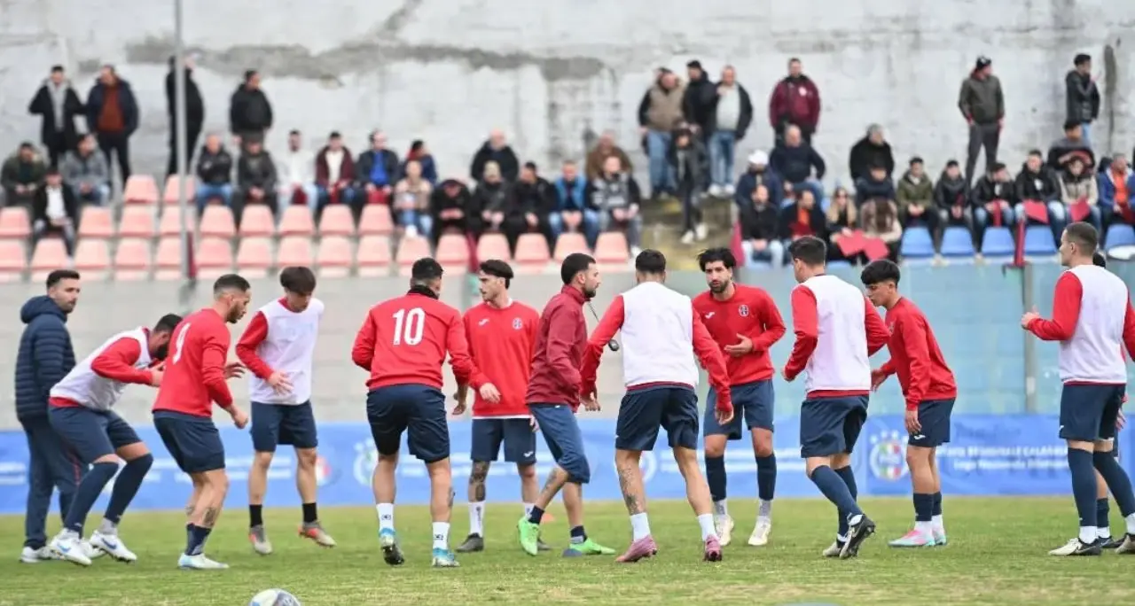 Eccellenza Calabria,\u00A0riprende il duello a distanza tra Trebisacce e Praiatortora\n