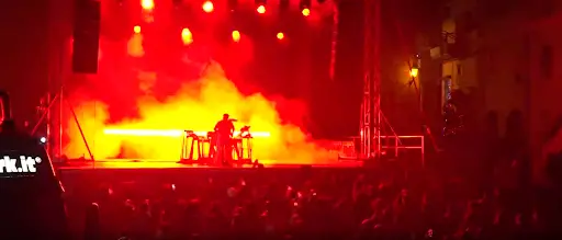 Monasterace in festa con il Borgo Future Fest: grande successo per i live di Mimmo Cavallaro e Dardust\n