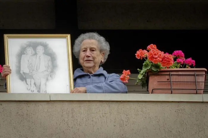 Morta Anna Falcone, sorella di Giovanni: una vita riservata nel segno dell’impegno antimafia\n