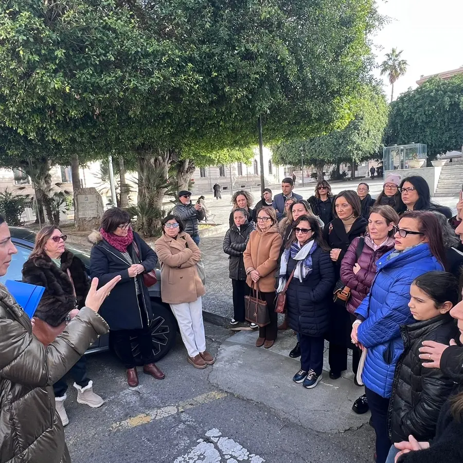 Scuola Melissari, incontro in prefettura: i\u00A0piccoli alunni saranno trasferiti nei locali di San Brunello\u00A0\n