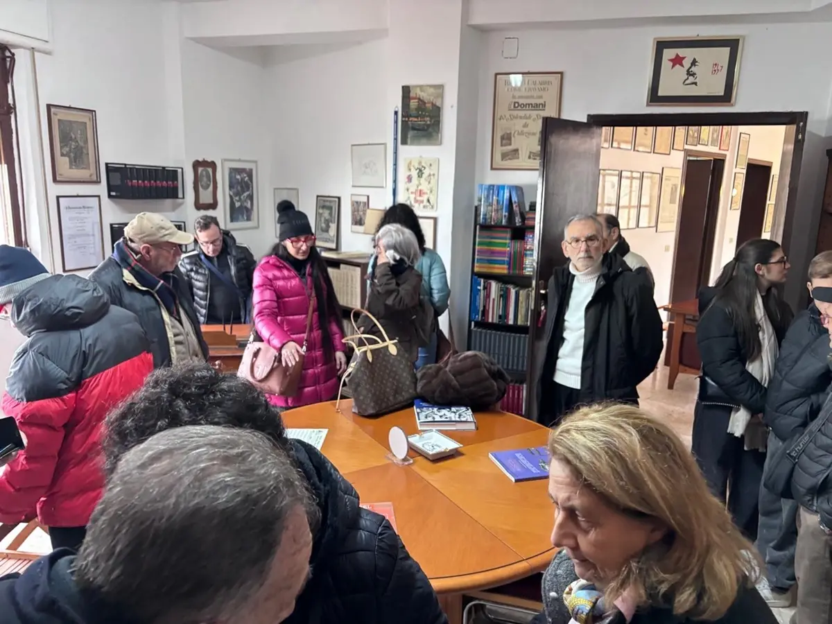 Inaugurata a San Lorenzo la biblioteca comunale intitolata alla memoria di \"Antonino Arcidiaco\"\n